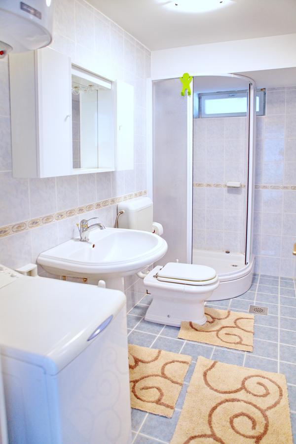 Apartment Dove With Sea View And Free Parking Дубровник Екстериор снимка