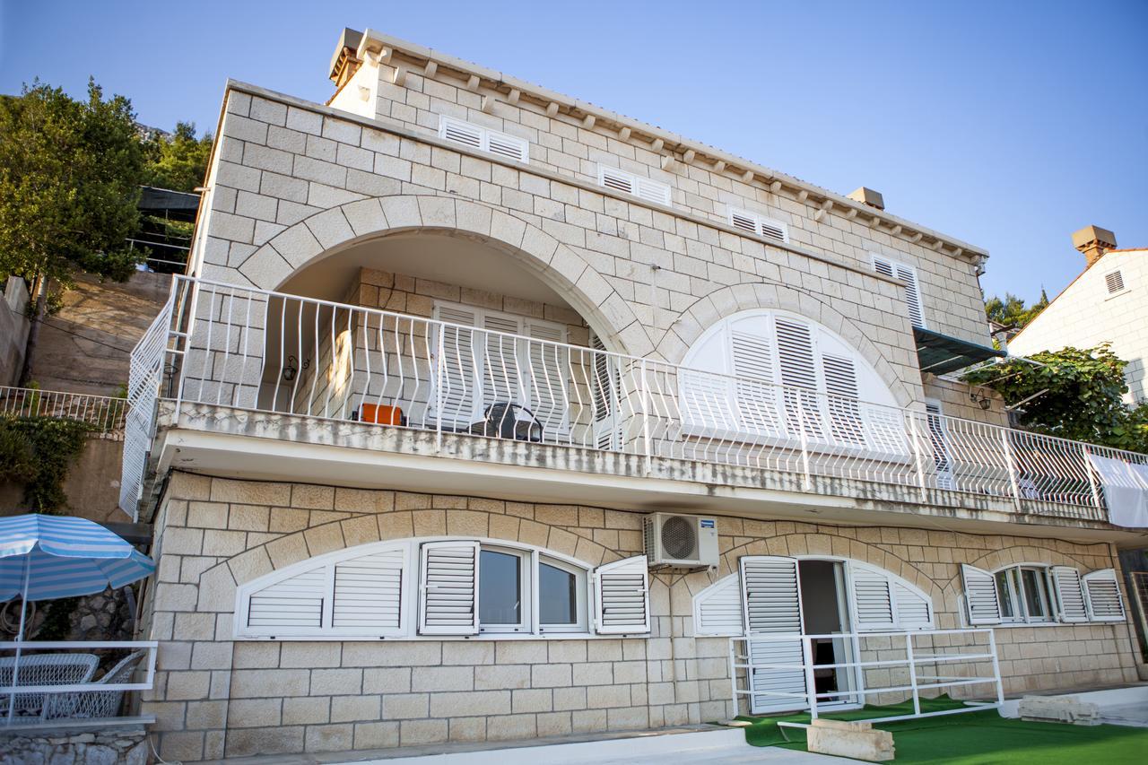 Apartment Dove With Sea View And Free Parking Дубровник Екстериор снимка