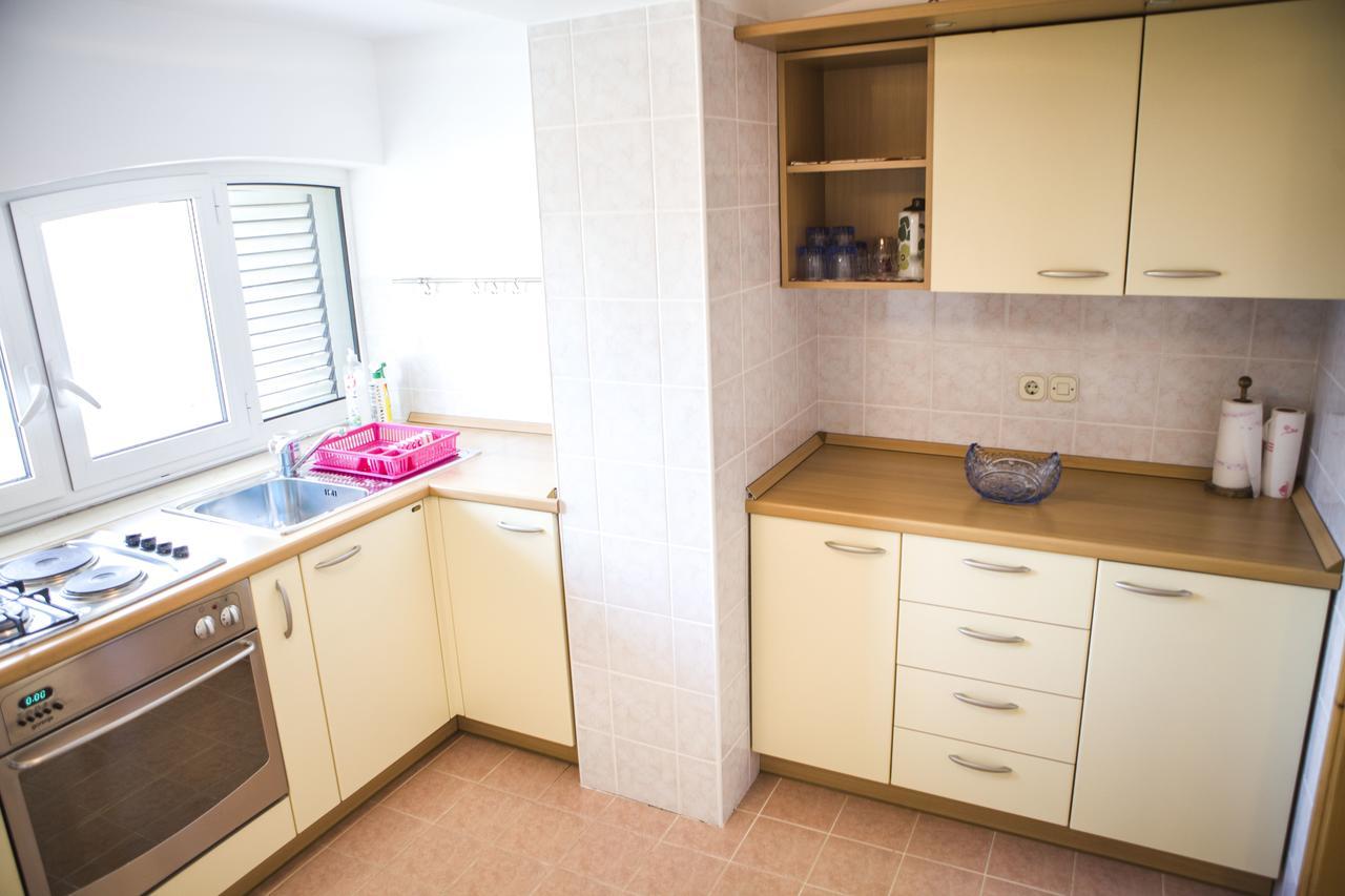 Apartment Dove With Sea View And Free Parking Дубровник Екстериор снимка